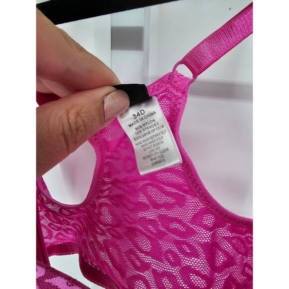 Vintage Y2K Rampage Intimates Sz 34D Front Clasp T Shirt Bra Pink Leopard Lace - Picture 4 of 5